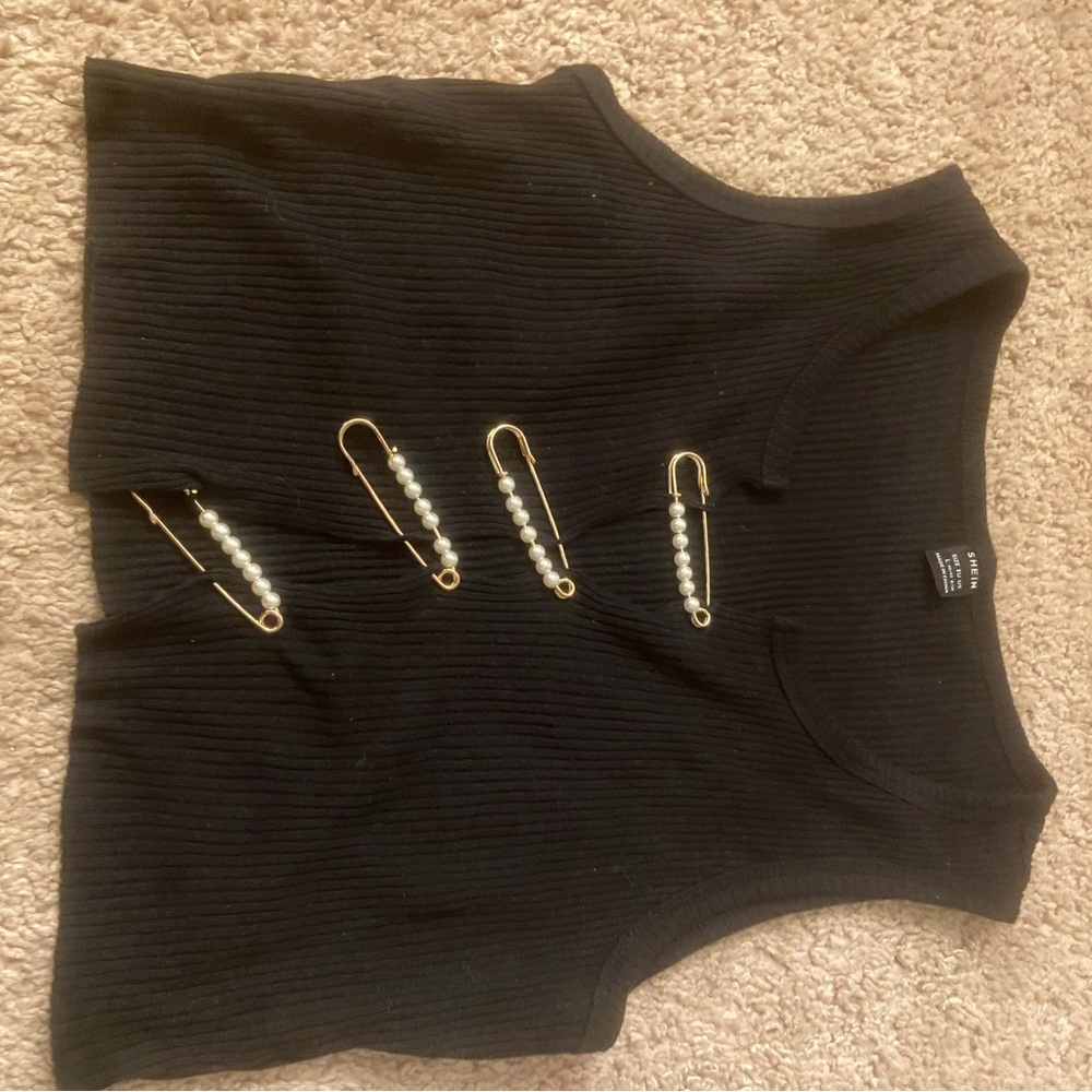 Black Ribbed Tank Top with Gold and Pearl Accents